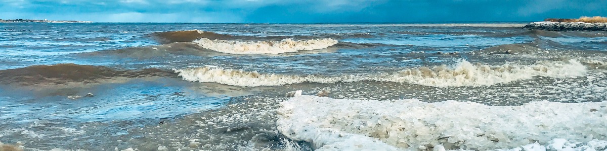 waves lake michigan